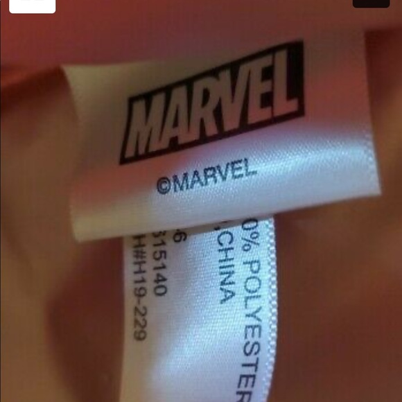 Spider-Man and  Superheroes theme hand carried . 8”wide x 9” high - Picture 9 of 12